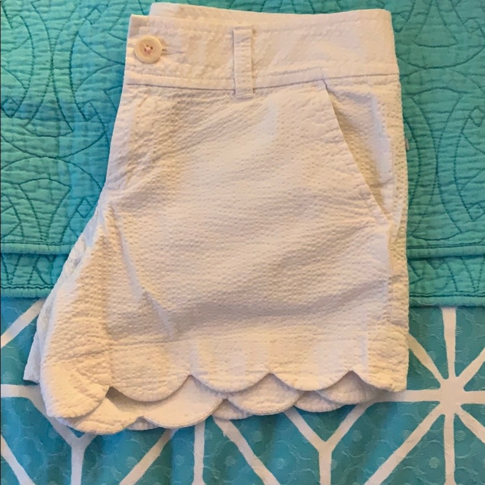White scallop Lilly shorts 0